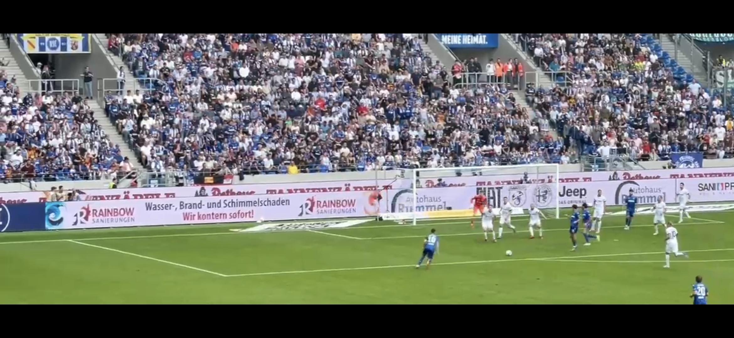 Bandenwerbung beim Karlsruher SC